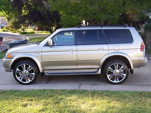 Product picture 2003 Mitsubishi Montero (Pajero) Workshop Service Manual